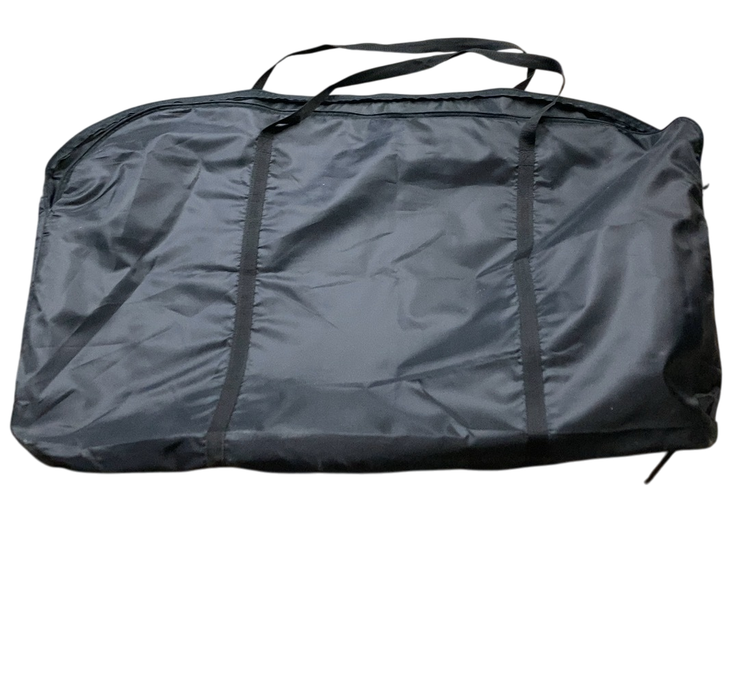 Shop Maxi-Cosi Iora Bedside Bassinet, Essential Graphite at GoodBuy Gear