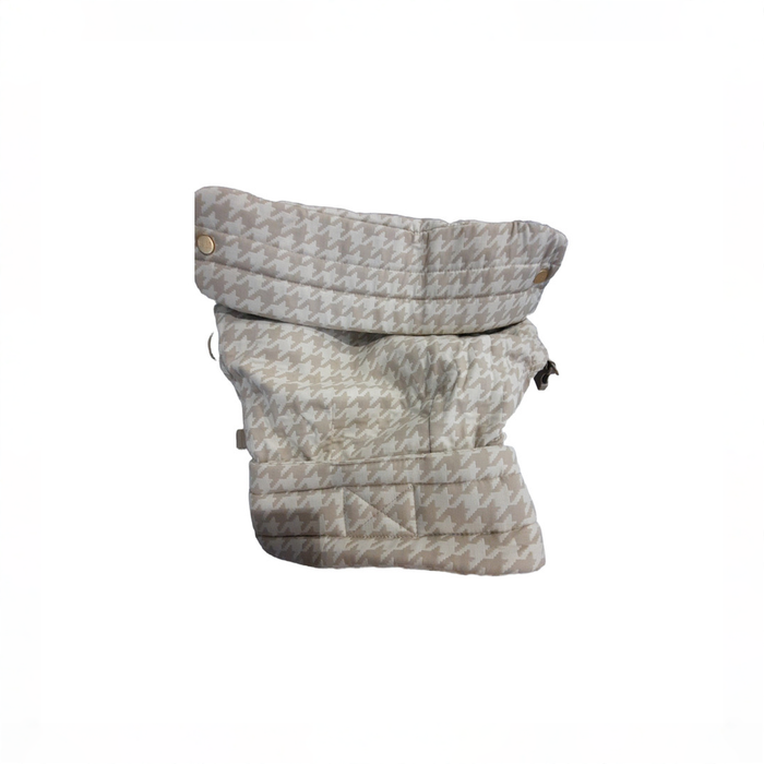 Shop Mabē The Monarch Carrier, Houndstooth at GoodBuy Gear