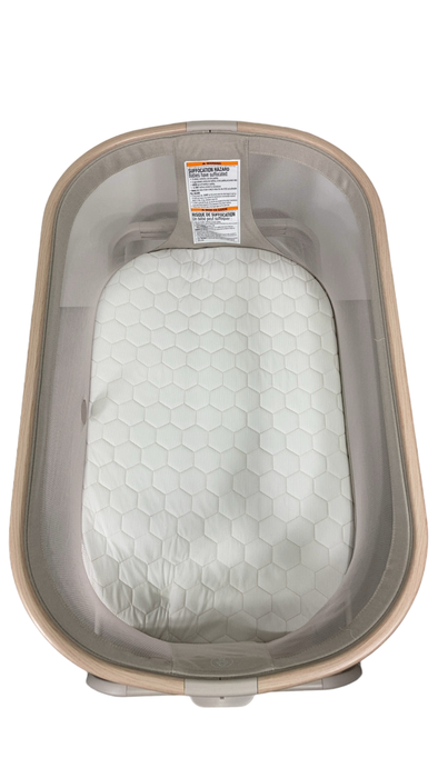 Shop Maxi-Cosi Iora Bedside Bassinet, Classic Oat at GoodBuy Gear