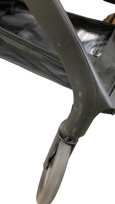 Shop Bugaboo Dragonfly Stroller, 2024, Graphite, Midnight Black, Skyline Blue at GoodBuy Gear