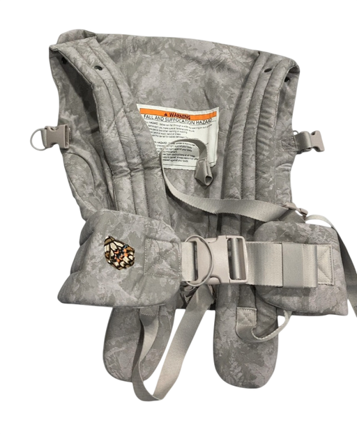 Shop Mabē The Monarch Carrier, Ashland/Camo at GoodBuy Gear