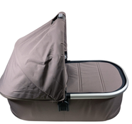 Shop UPPAbaby VISTA V2 Stroller, 2023, Theo (Dark Taupe) at GoodBuy Gear