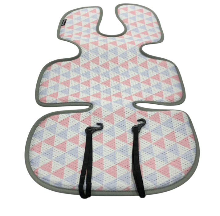 Shop Manito Clean Basic Cool Seat Pad, Triangle Pink/Purple at GoodBuy Gear