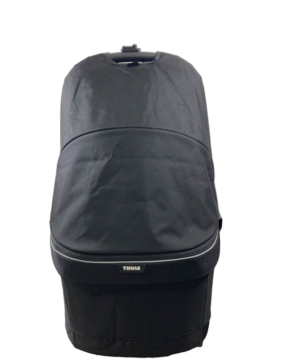 Shop Thule Sleek Bassinet, Midnight Black at GoodBuy Gear
