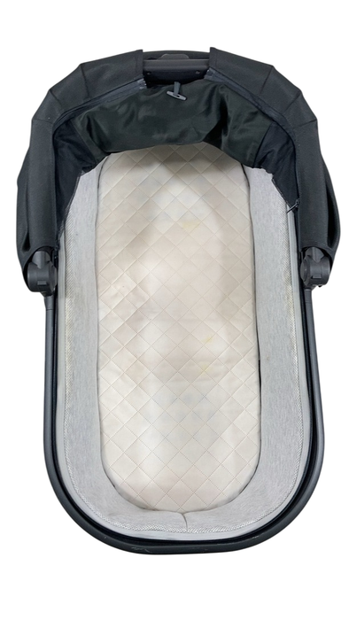 Shop UPPAbaby V2 Bassinet, Jake (Charcoal) at GoodBuy Gear
