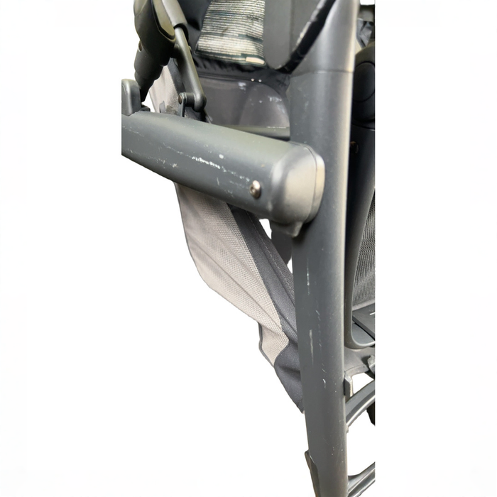 Shop UPPAbaby VISTA V2 Stroller, 2019, Jake (Black) at GoodBuy Gear