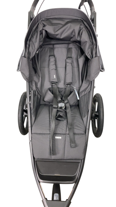 Shop Thule Urban Glide 3 Stroller, 2024, Black on Black, Click In Buckle at GoodBuy Gear