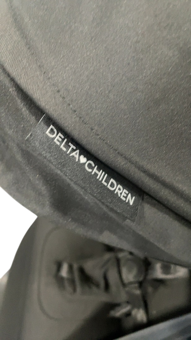 Shop Delta Children Icon Ultra Compact Travel Stroller, 2025, Black at GoodBuy Gear