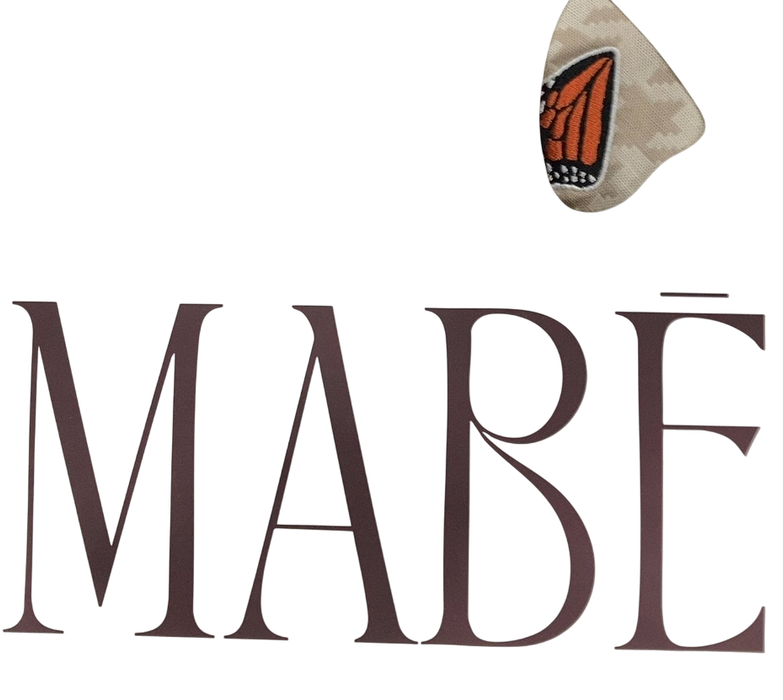 Shop Mabē The Monarch Toddler Sling, Houndstooth at GoodBuy Gear