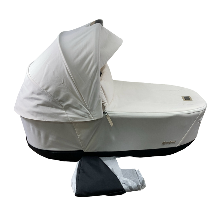 Shop Cybex PRIAM Lux Carry Cot, Off White at GoodBuy Gear
