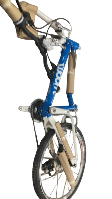 Shop Woom ORIGINAL 4 Bike 20", Sky Blue at GoodBuy Gear