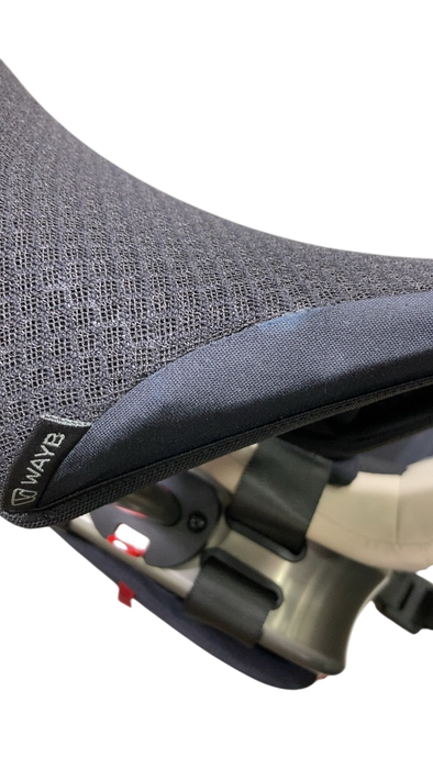 Shop WAYB Pico Portable Car Seat, 2024, Stardust at GoodBuy Gear