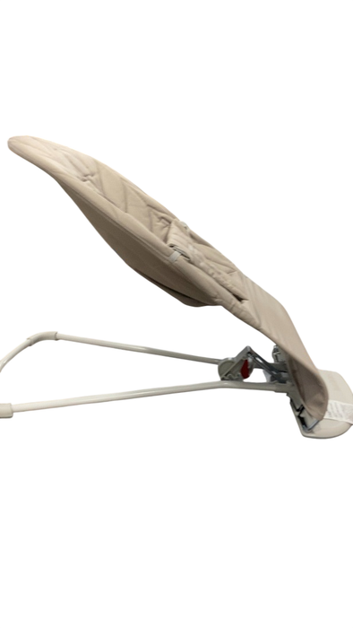Shop BabyBjorn Bouncer Bliss, Black Frame, Sand Gray Cotton Classic Quilt at GoodBuy Gear