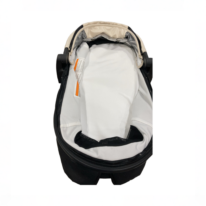 Shop Mockingbird Bassinet, 2026+, Oat at GoodBuy Gear