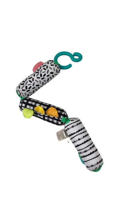 Shop Lovevery The Looker Play Kit at GoodBuy Gear