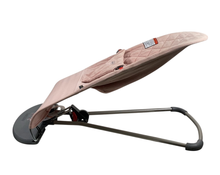 Shop BabyBjorn Bouncer Bliss, Dusty Pink Cotton Classic Quilt, Light Gray Frame at GoodBuy Gear