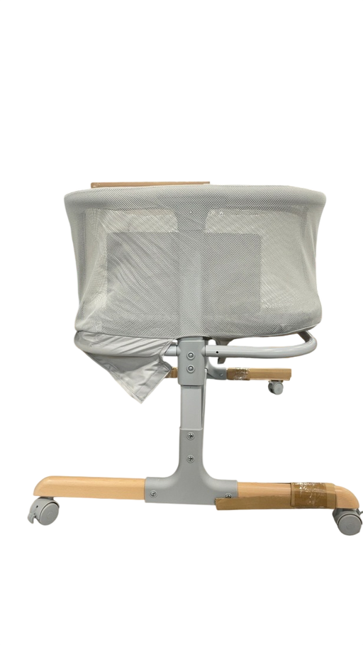 Shop Skip Hop Cozy-Up 2-in-1 Bedside Sleeper and Bassinet, Grey at GoodBuy Gear