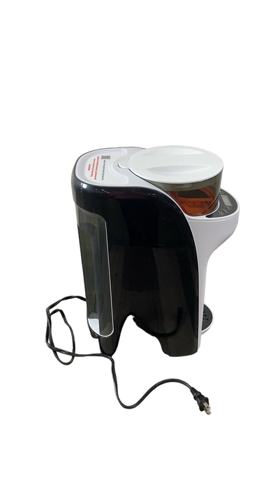 Shop Baby Brezza Formula Pro Advanced Baby Formula Dispenser, White on Black at GoodBuy Gear