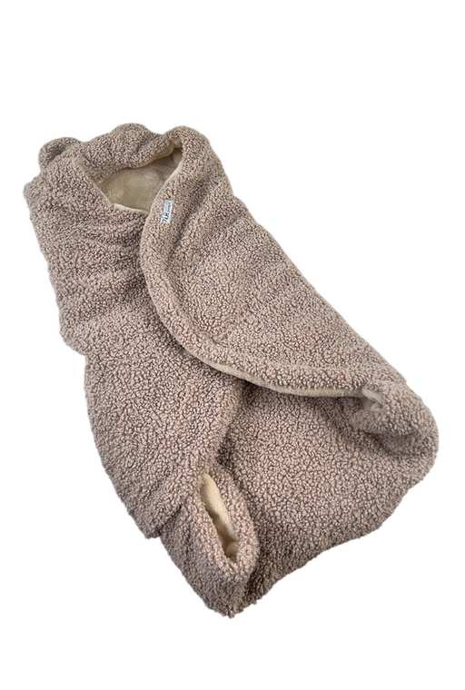 Shop 7 A.M. Enfant Nido, Oatmeal Teddy, Small (0-6 Months) at GoodBuy Gear