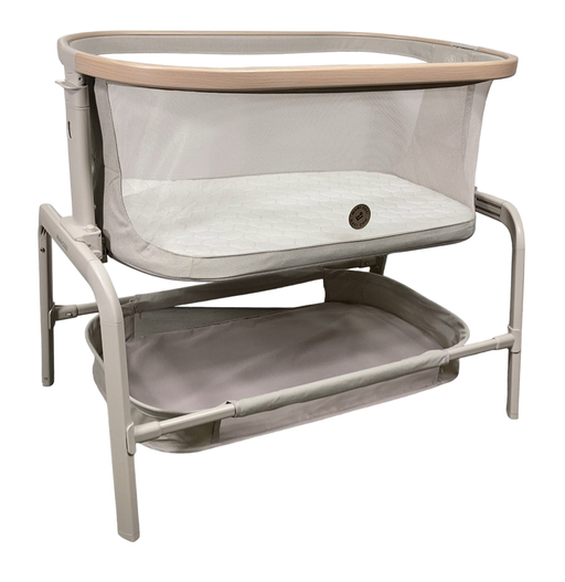 Shop Maxi-Cosi Iora Bedside Bassinet, Classic Oat at GoodBuy Gear