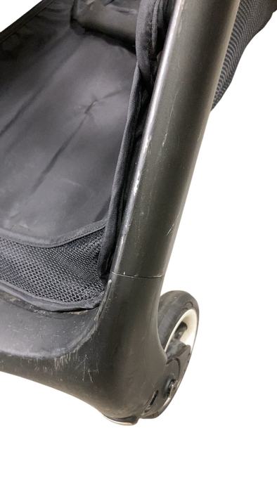 Shop Bugaboo Butterfly Stroller, 2024, Black, Midnight Black, Midnight Black at GoodBuy Gear