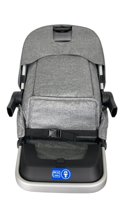 Shop Thule Sleek Sibling Seat, Aluminum, Grey Melange, 2024 at GoodBuy Gear