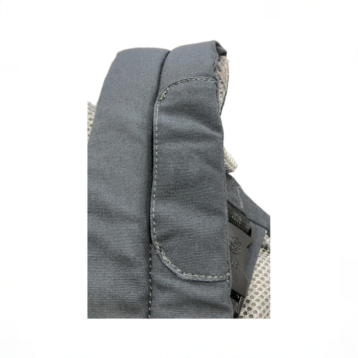 Shop Lillebaby Complete All Seasons Baby Carrier, Charcoal Silver at GoodBuy Gear