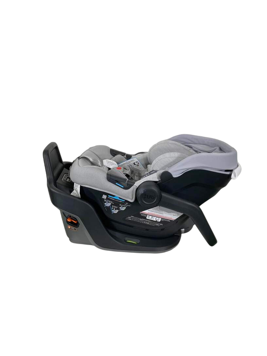 Shop UPPAbaby MESA MAX Infant Car Seat and Base, 2022, Anthony (White+Grey Chenille) at GoodBuy Gear