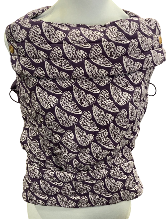 Shop Mabē The Monarch Carrier, Violet Wings at GoodBuy Gear