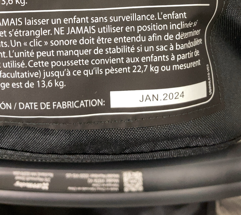 UPPAbaby VISTA V2 Stroller, 2024, Anthony (White & Grey Chenille)