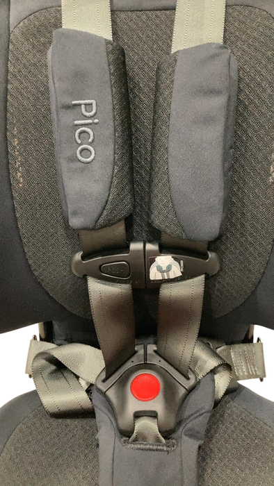 Shop WAYB Pico Portable Car Seat, 2025, Jet at GoodBuy Gear