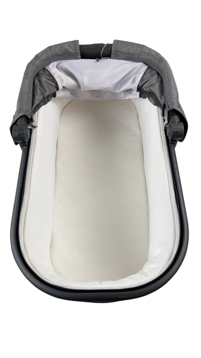 Shop UPPAbaby V2 Bassinet, Greyson (Charcoal Melange) at GoodBuy Gear