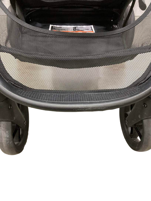 Shop Maxi-Cosi Zelia2 Max Stroller Only, 2022, Essential Black at GoodBuy Gear