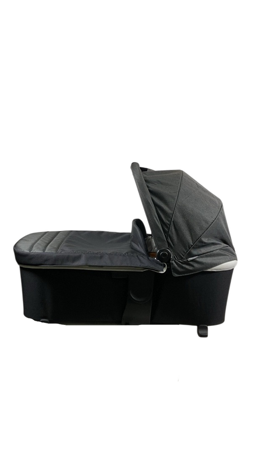 Shop Graco Modes Carry Cot, Black at GoodBuy Gear