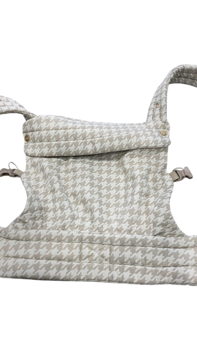 Shop Mabē The Monarch Carrier, Houndstooth at GoodBuy Gear