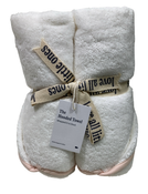 Shop Lalo The Hooded Towel, Grapefruit at GoodBuy Gear