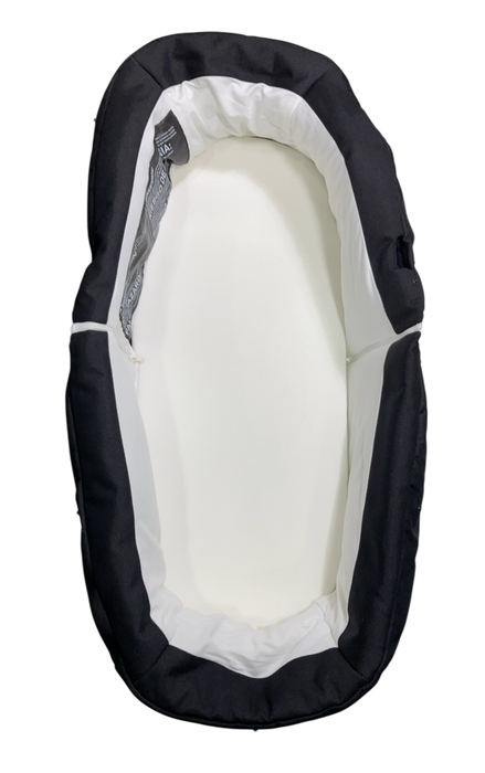 Shop Cybex Eos Lux Stroller, 2023, Moon Black at GoodBuy Gear
