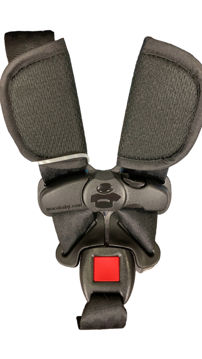 Shop Graco SlimFit 3-in-1 Convertible Car Seat, 2024, Darcie at GoodBuy Gear