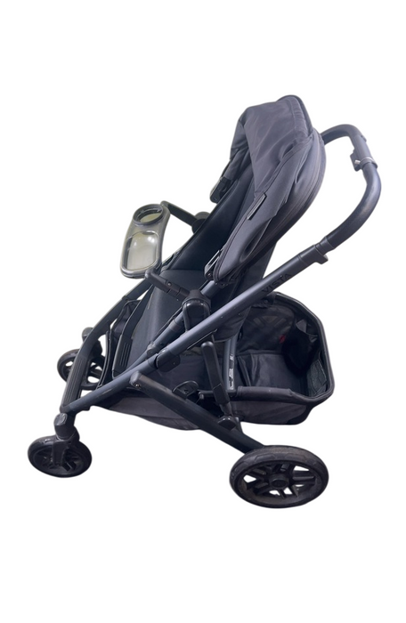 Shop UPPAbaby VISTA V2 Stroller, 2021, Jake (Black) at GoodBuy Gear