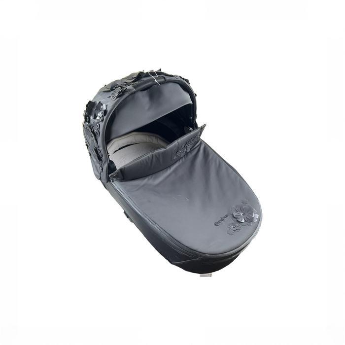 Shop Cybex PRIAM Lux Carry Cot, Simply Flowers Grey at GoodBuy Gear
