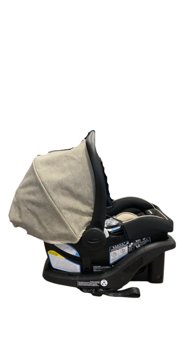 Shop Graco SnugRide 35 Lite LX Infant Car Seat, 2024, Lynwood at GoodBuy Gear