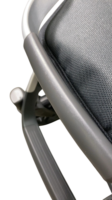Shop UPPAbaby VISTA V2 Stroller, 2023, Theo (Dark Taupe) at GoodBuy Gear
