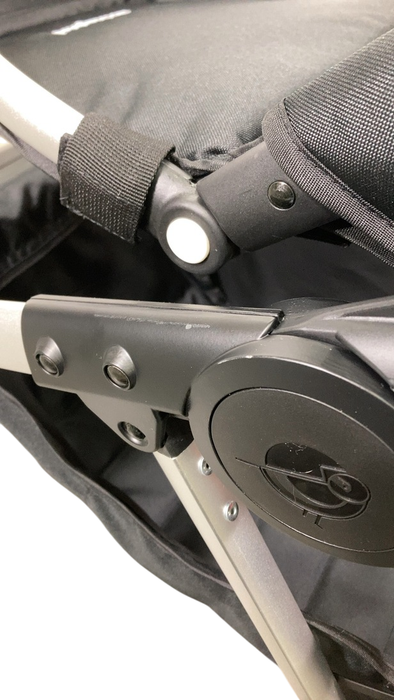 Shop Mockingbird Single to Double 2.0 Stroller, 2024, No Canopy, No Canopy, Silver With Penny Leather at GoodBuy Gear