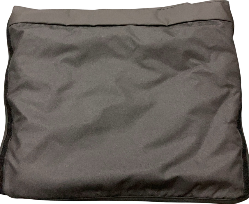 Shop Colugo Compact Stroller, 2023, Cool Grey at GoodBuy Gear