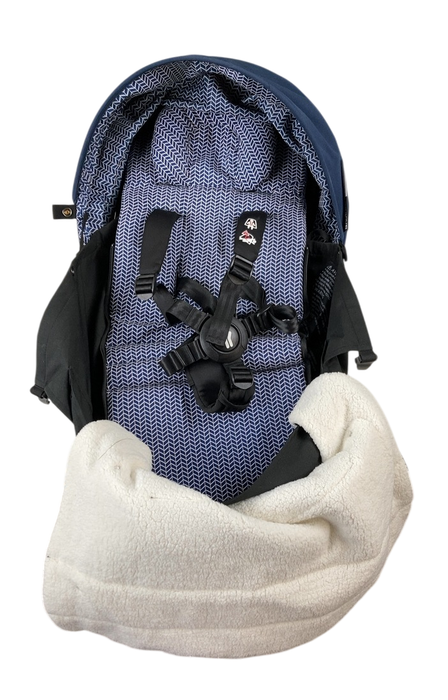 Shop Babyzen Yoyo+ Newborn Pack, Air France Blue at GoodBuy Gear