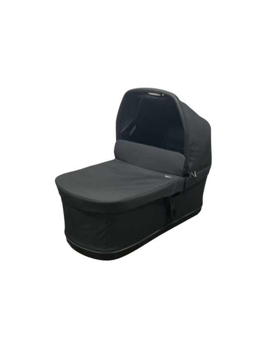 Shop Thule Urban Glide 3/4 Bassinet, Black at GoodBuy Gear