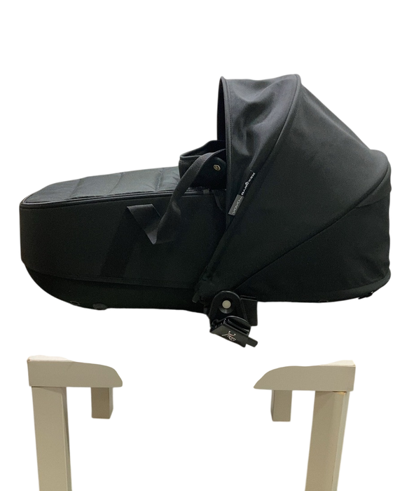 Shop Babyzen YOYO Bassinet, Black at GoodBuy Gear