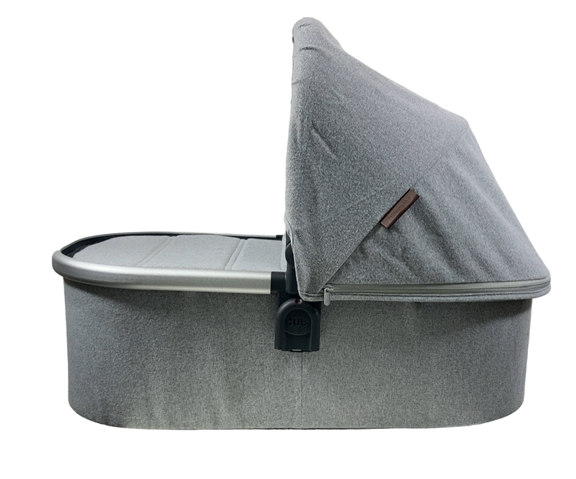 Shop UPPAbaby V2 Bassinet, Stella (Grey) at GoodBuy Gear