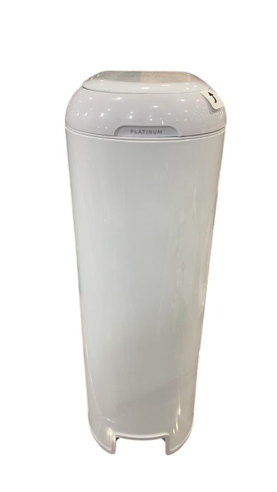 Shop Diaper Genie Platinum Pail Gift Set, Lily White at GoodBuy Gear