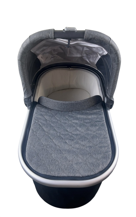 Shop UPPAbaby VISTA Stroller, 2017, Jordan (Grey Melange) at GoodBuy Gear